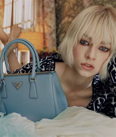 prada spring 2019 campaign|hunter schafer Prada campaign.